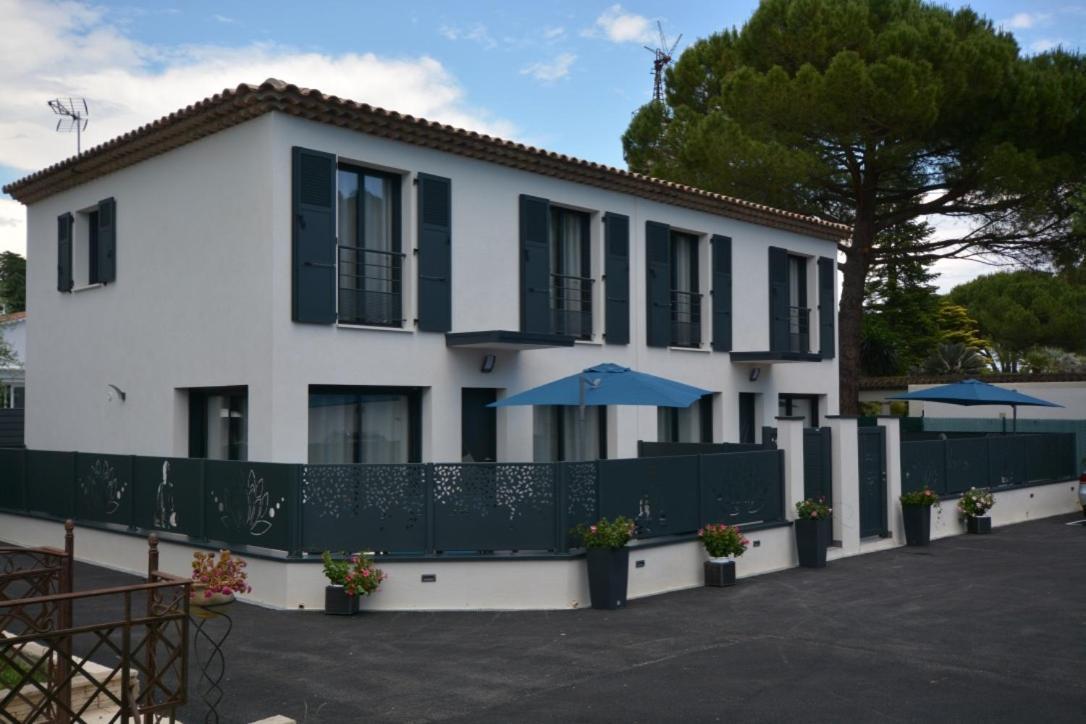 Les villas du Golf Mougins Extérieur photo